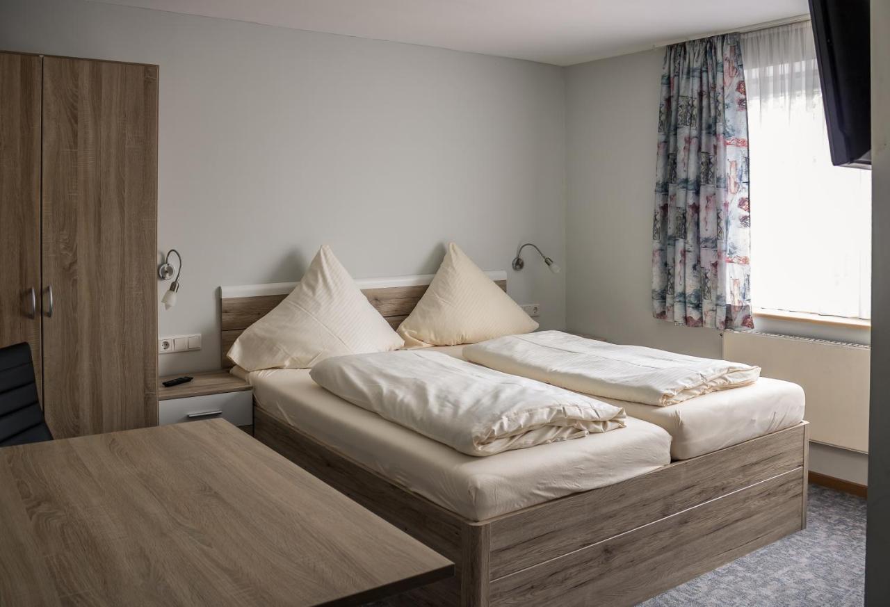Pension Torkel-Stube Ingolstadt Kamer foto
