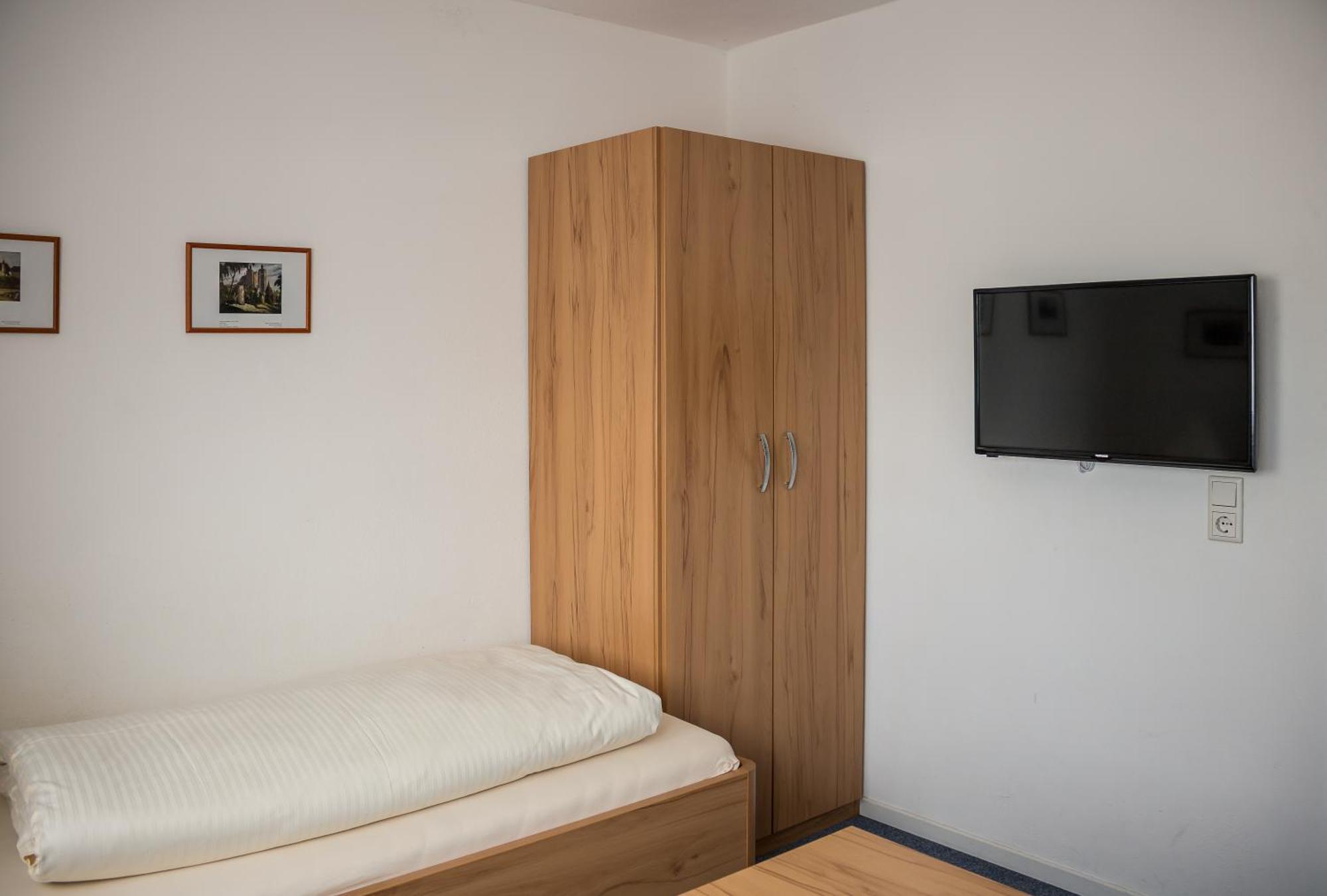 Pension Torkel-Stube Ingolstadt Kamer foto