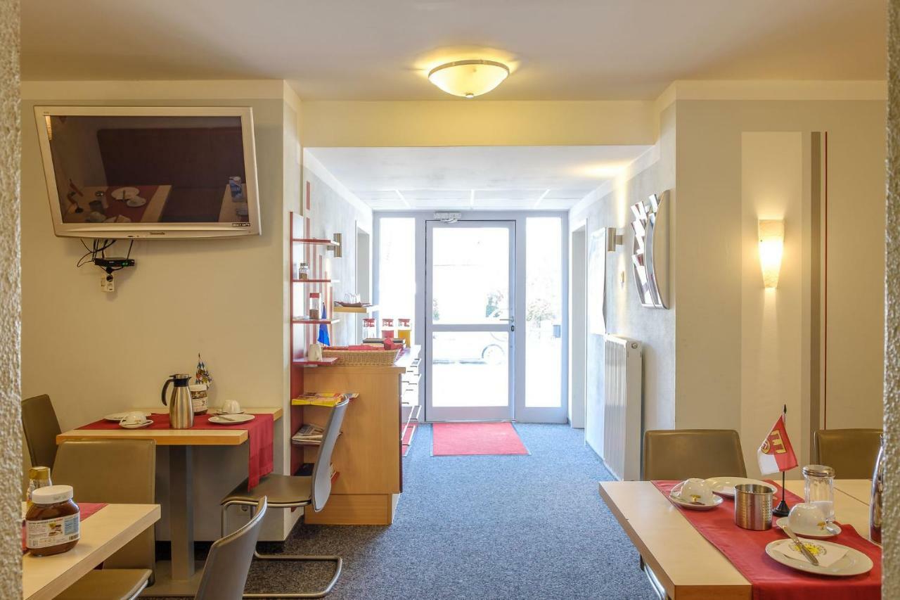 Pension Torkel-Stube Ingolstadt Buitenkant foto